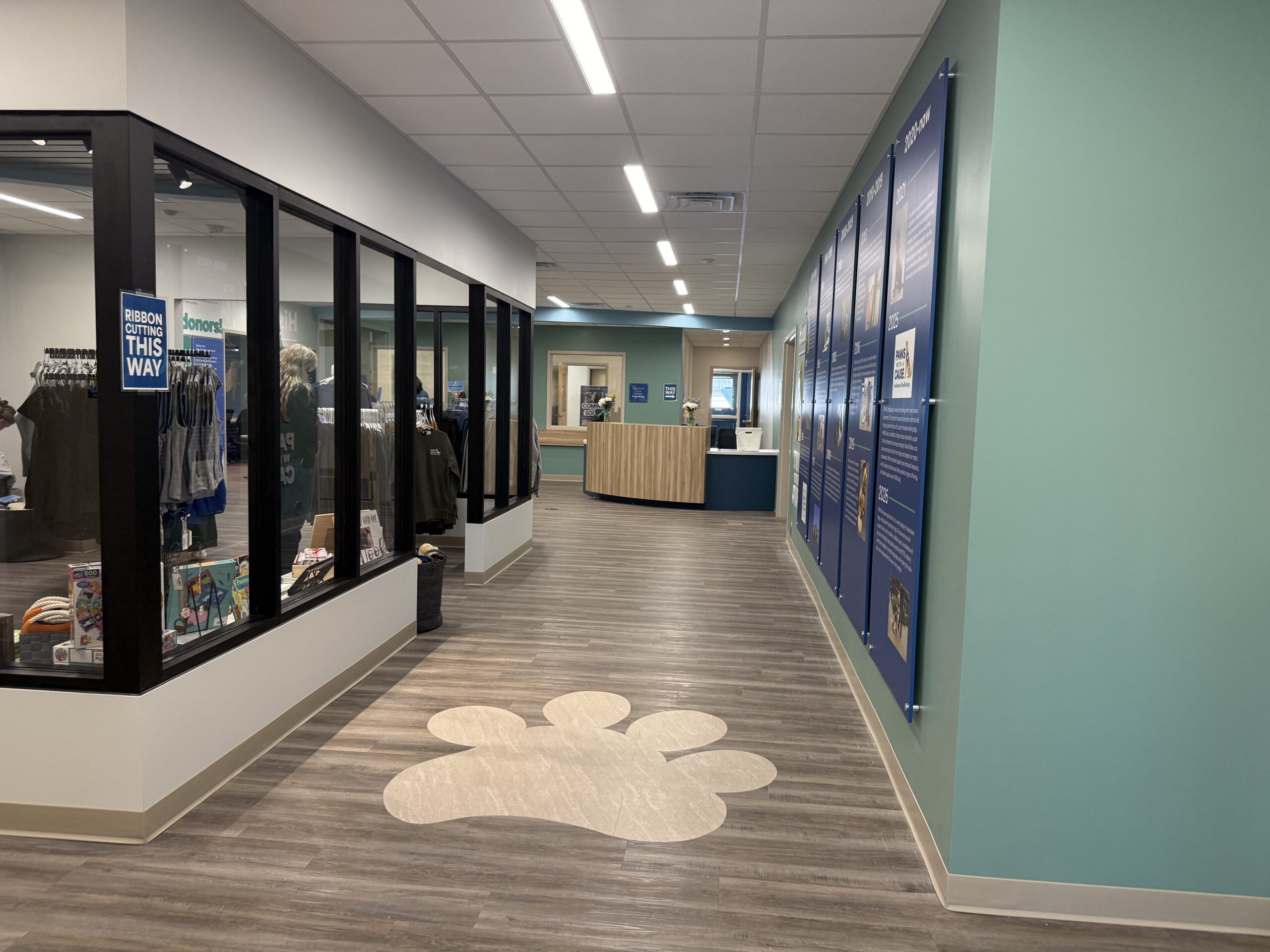 paws with a cause gift shop